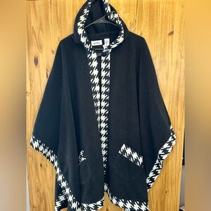 Moda Classic Black Cape with Houndstooth Accents